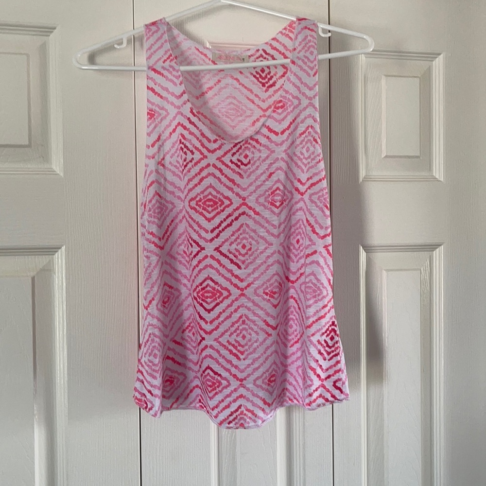 Ardene tank top size L🥰🥰 - Picture 1 of 3
